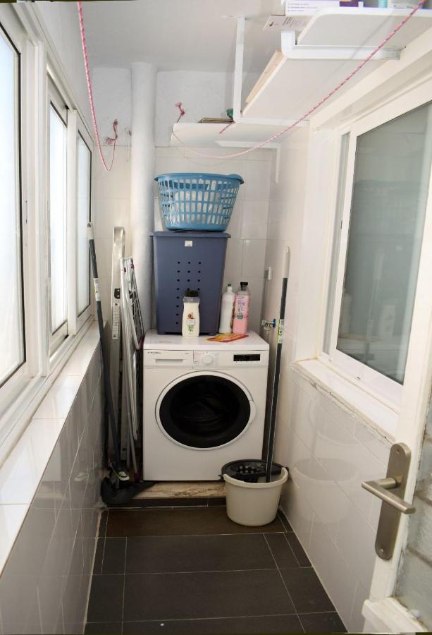 Apartamentos Atlas Terrassa II Екстер'єр фото